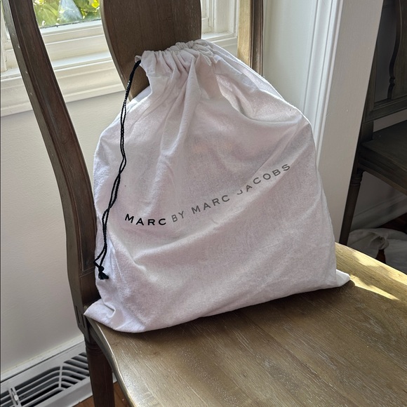 Marc By Marc Jacobs Black and Tan Tote Bag - Picture 14 of 14